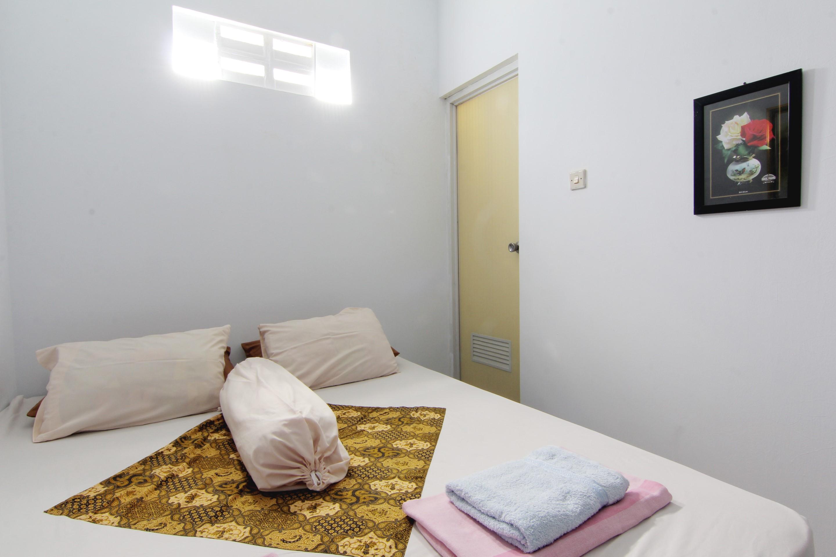 Tiga Dua Homestay Yogyakarta Exterior foto